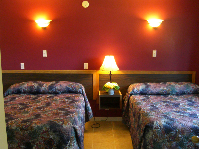 Comox Valley Inn and Suites